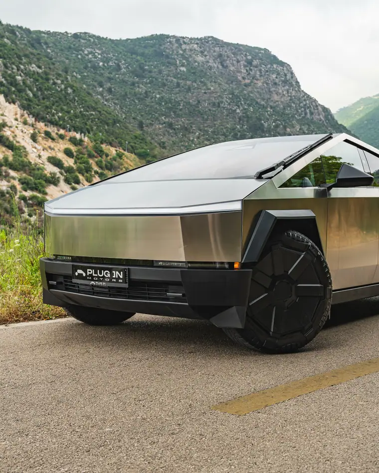 Tesla Cyberbeast in the Lebanese mountains
